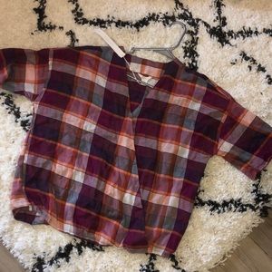 Light weight plaid top